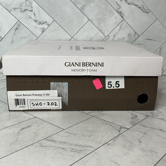 NWT Giani Bernini Womens Black Putneyy Leather Ankle Boot Shoe Size 5.5M - Picture 11 of 11